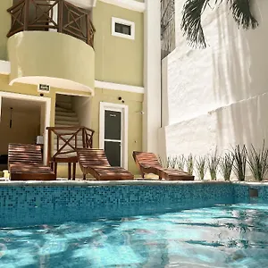 https://rodina-boutique-hotel.tulum-hotels.net